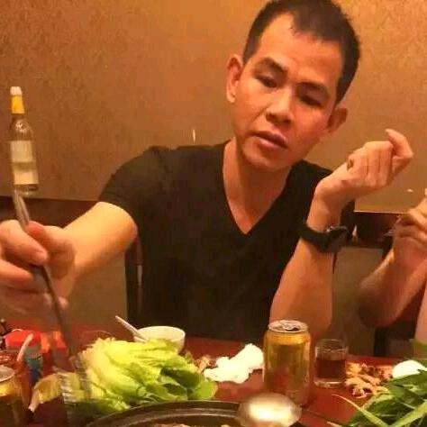 专业牛蛙苗