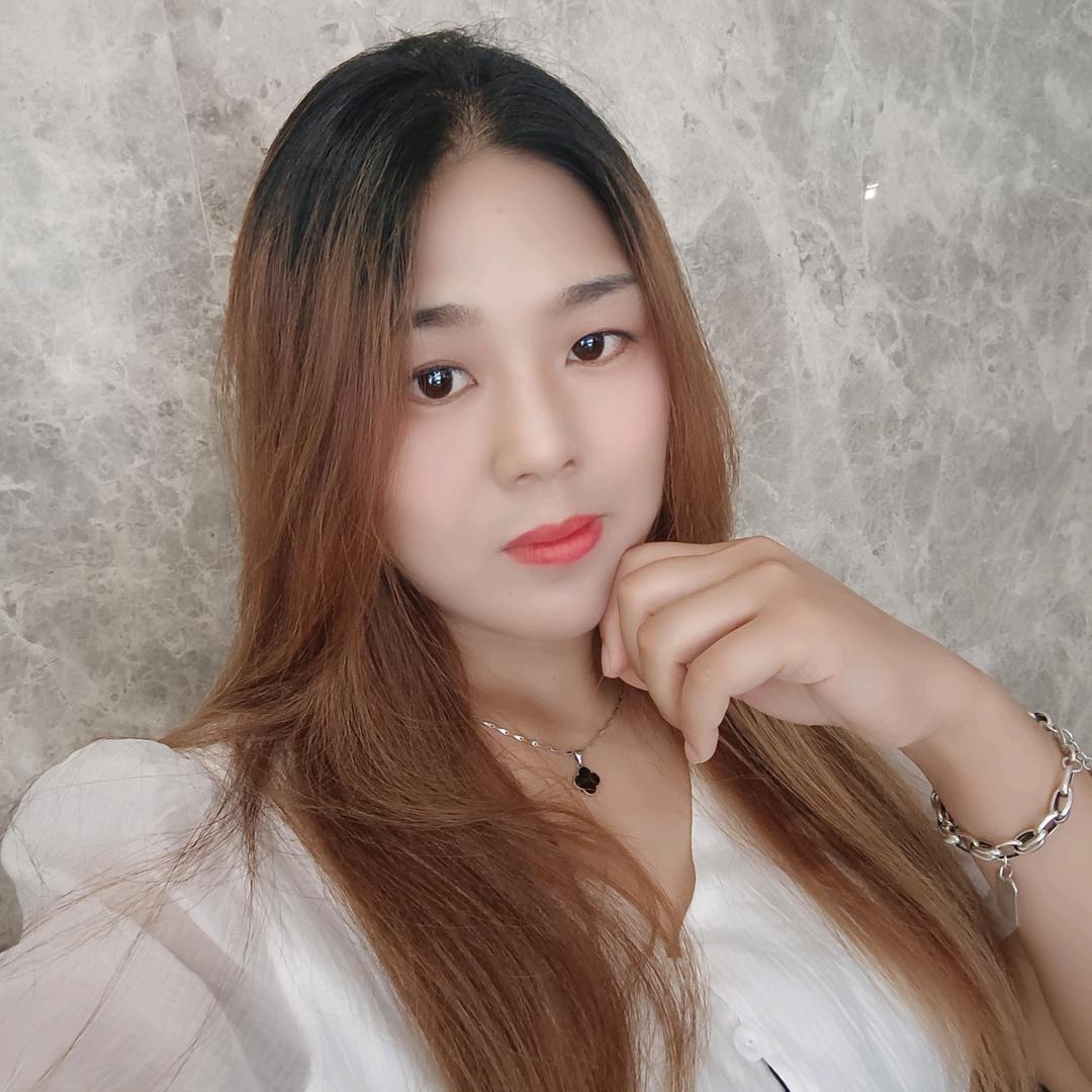 菲亿  💖大美妞