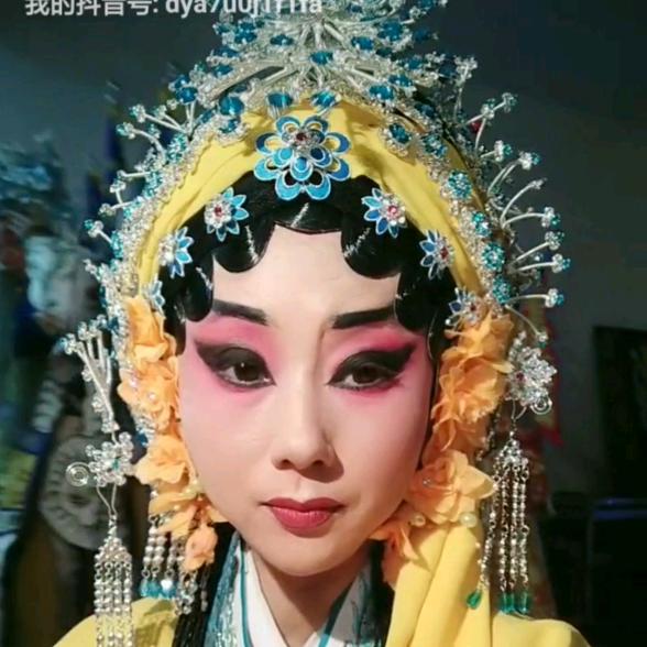 赣剧主播邵桂香
