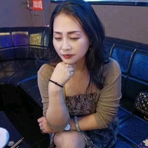 艳丽爱生活