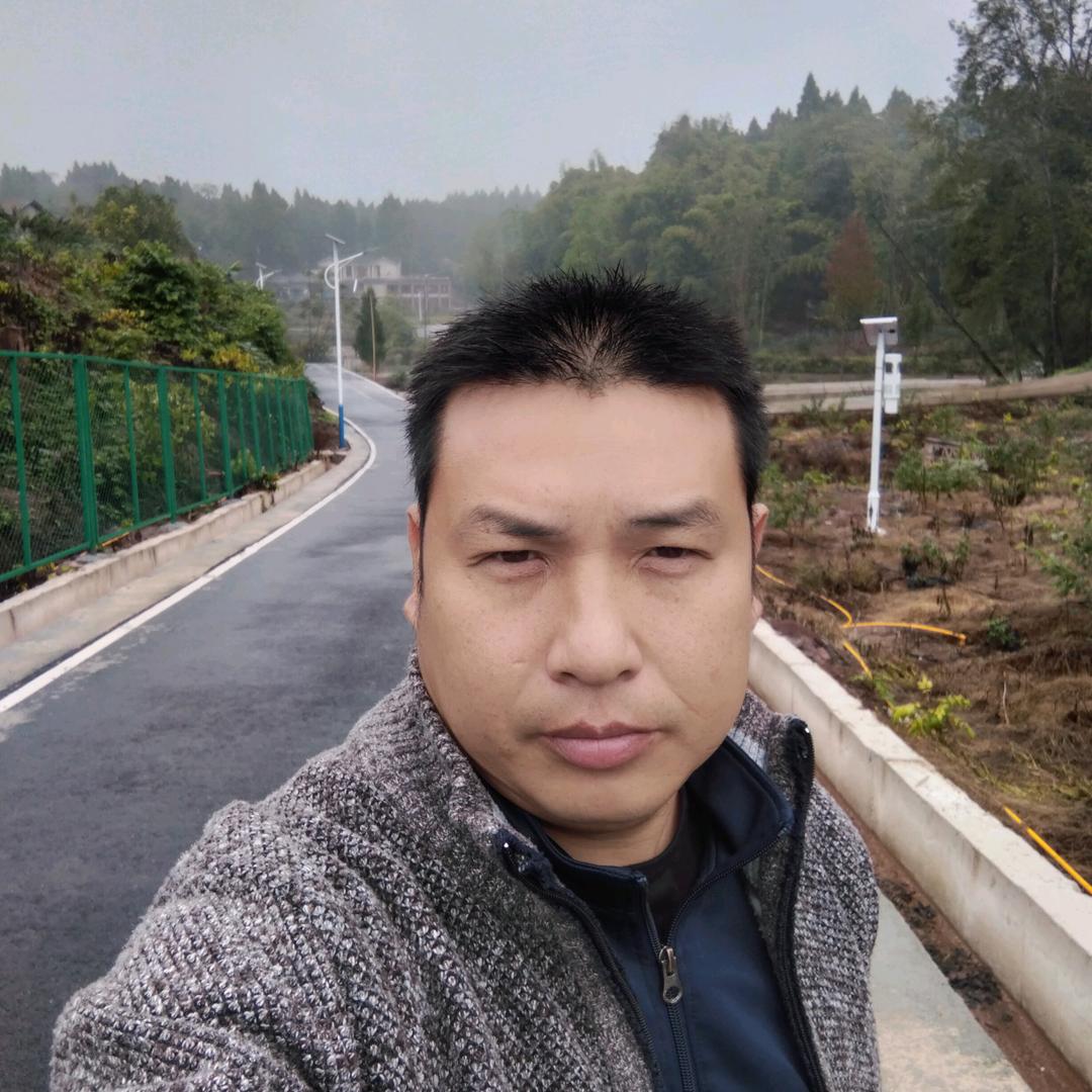 人穷衣服破，到哪都是错，努力搞钱吧……