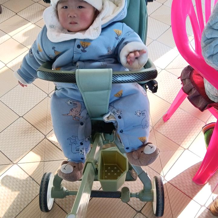 徐楚珩的爷爷