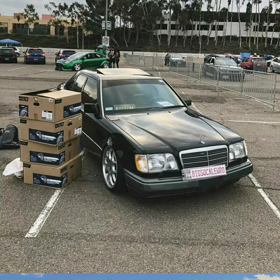 鑫鹏经典情怀车