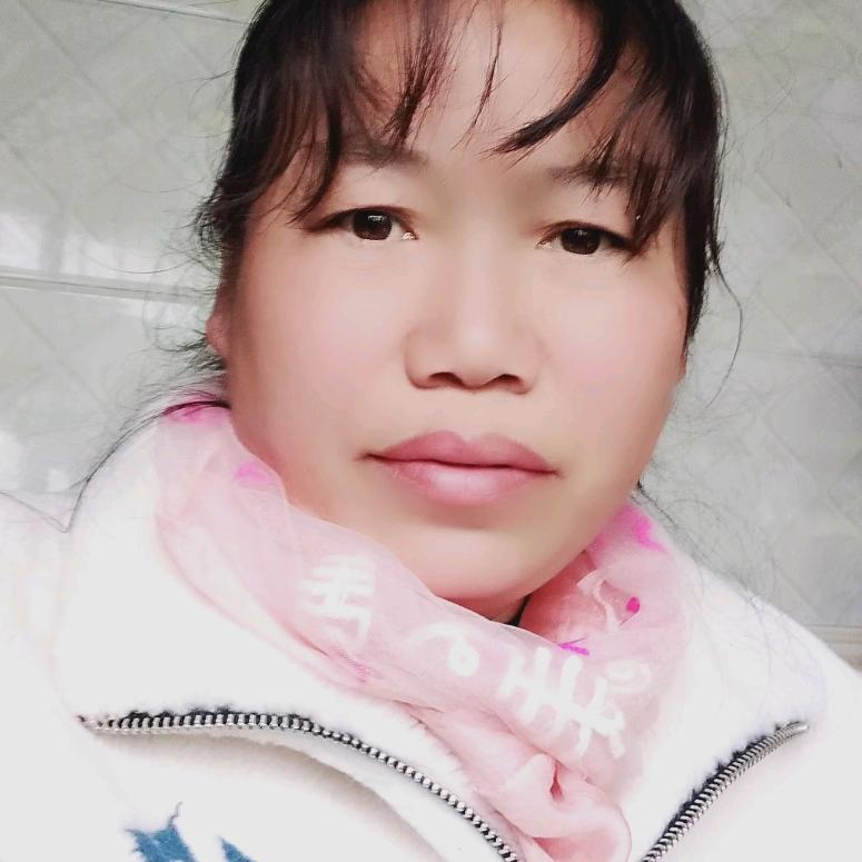 每天开心……聊天主播