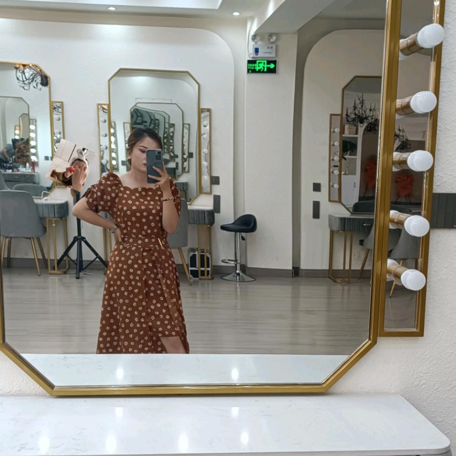 、迷赛尔（努力中）