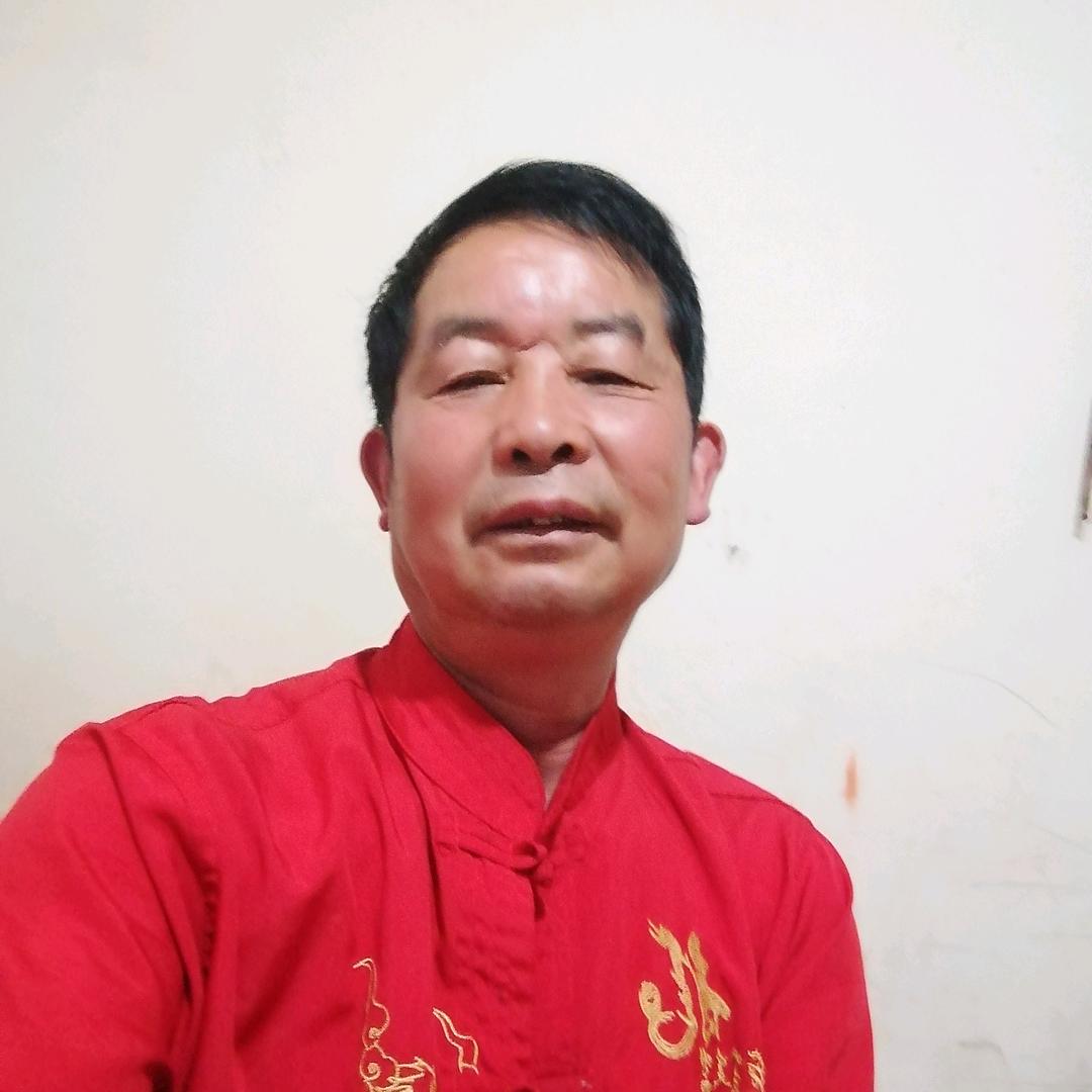 幸福的老头。✌️