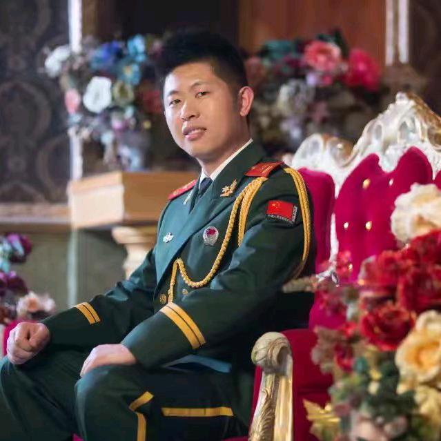 龘靐䬟