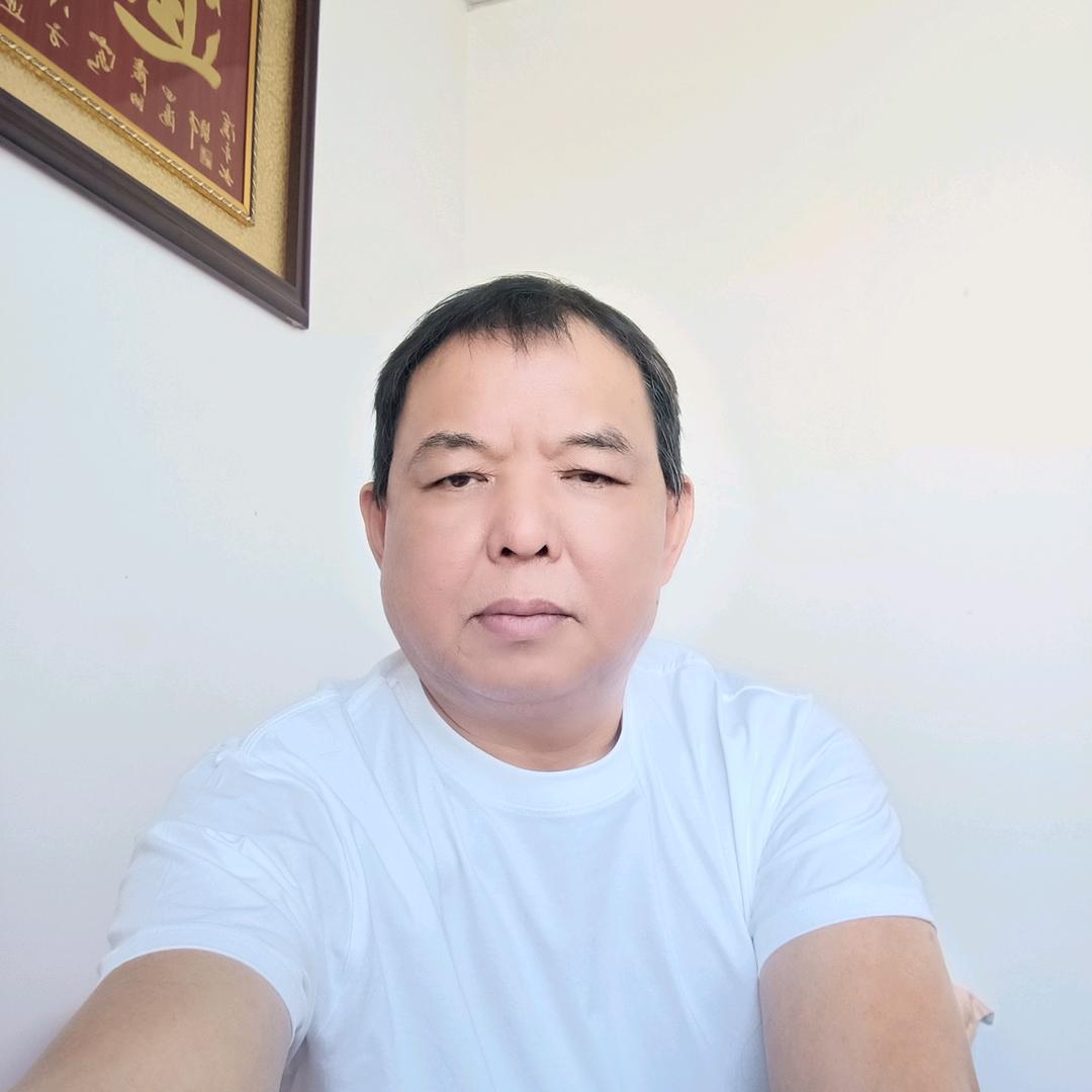 蒋明富
