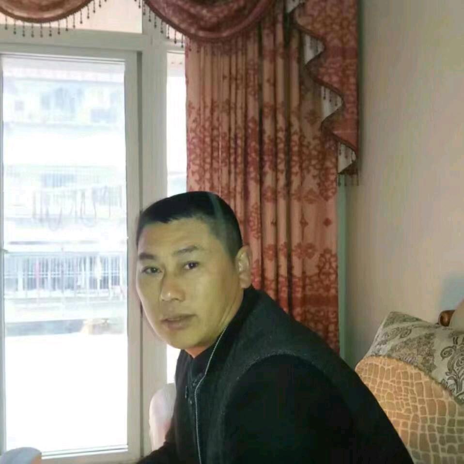 羅先生