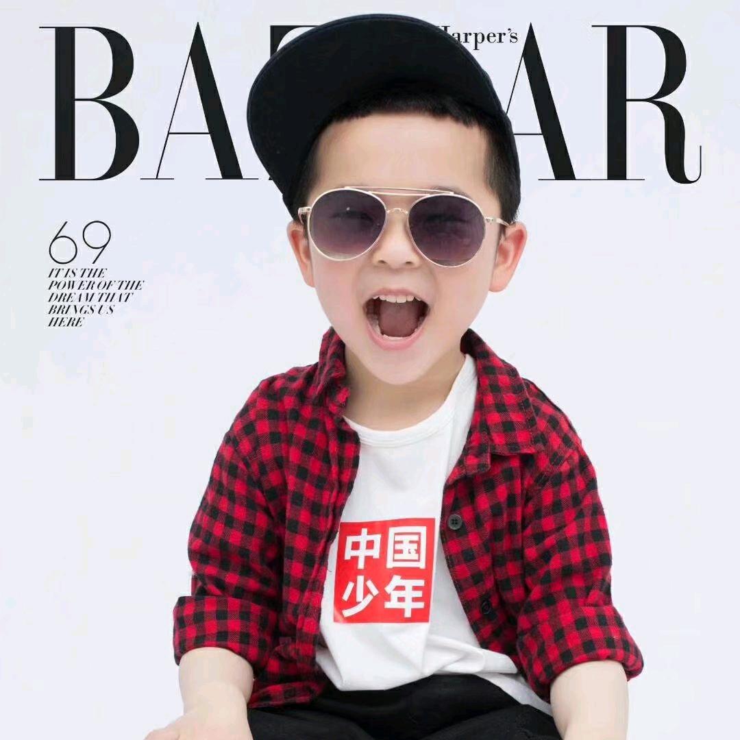 奥特曼打小怪兽