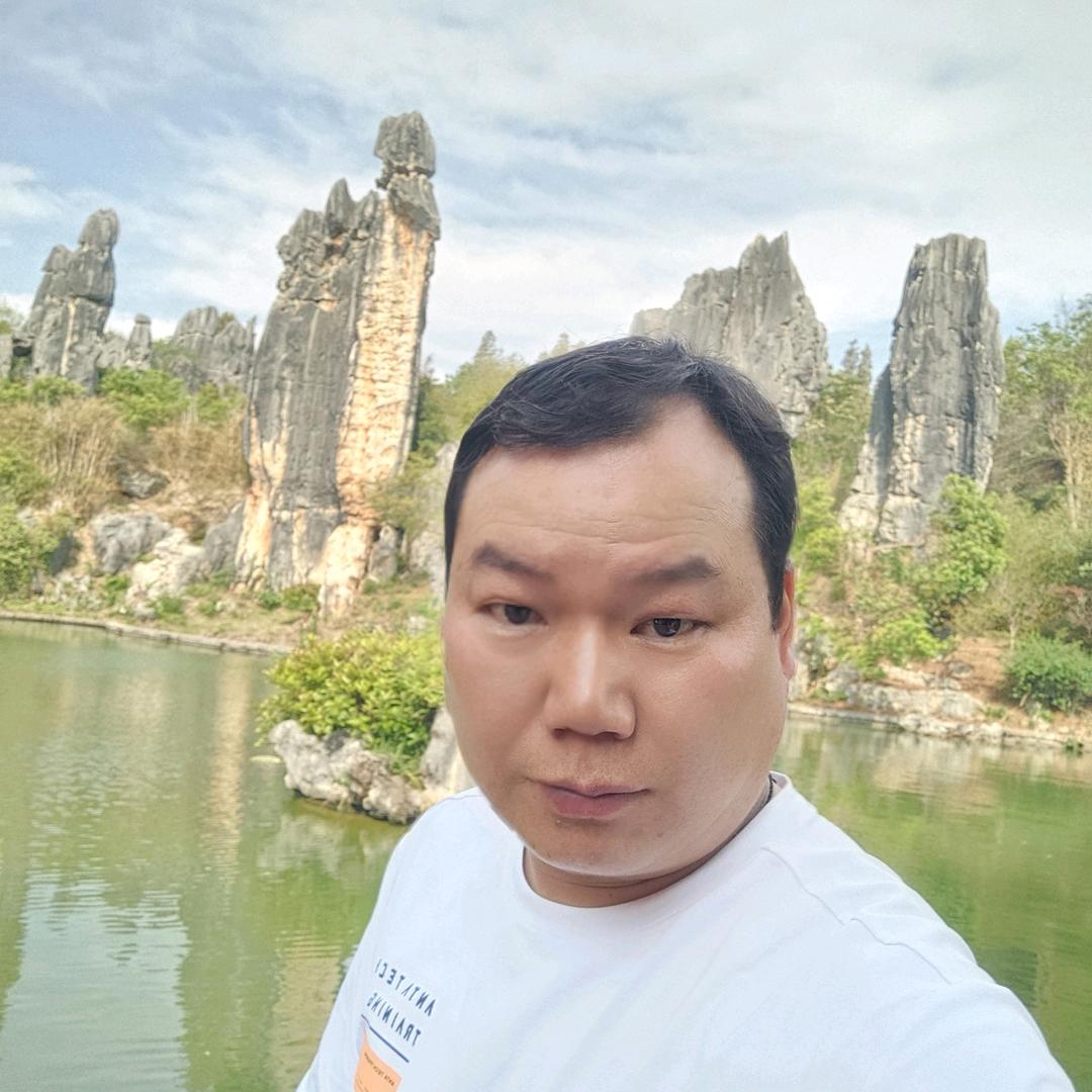 龙彪百货批发部