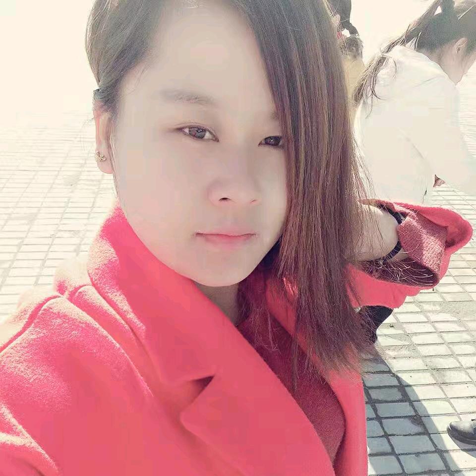 歌舞婚庆摄影新娘跟妆盘头礼服