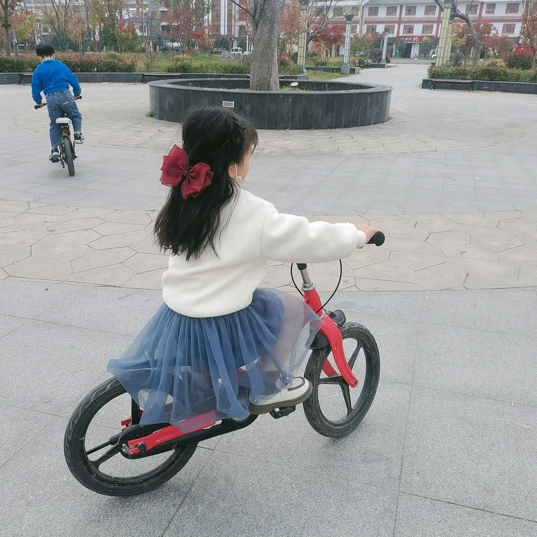 曾经做臭豆腐的🍊老阿姨