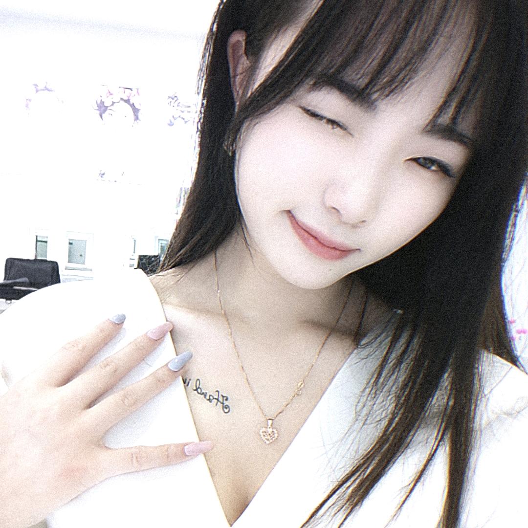 致颜堂草本养肤液—艳艳