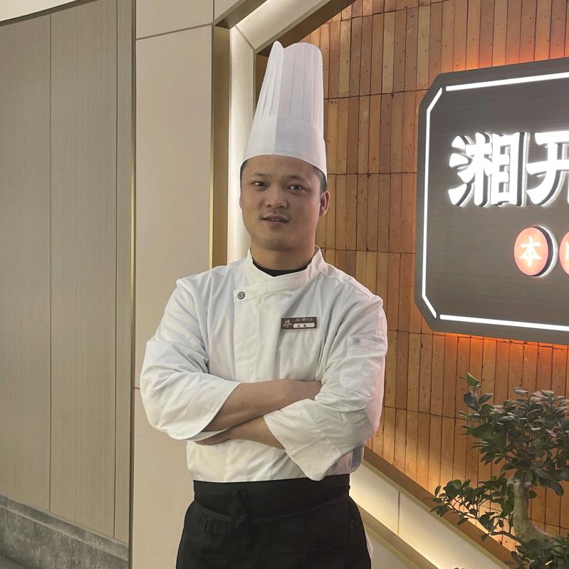 小文（会做菜）