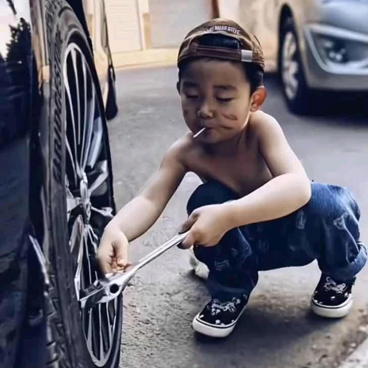 TT