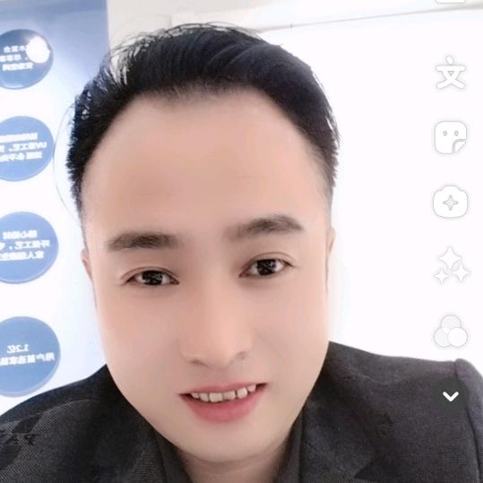 毛毛虫卖门二哥