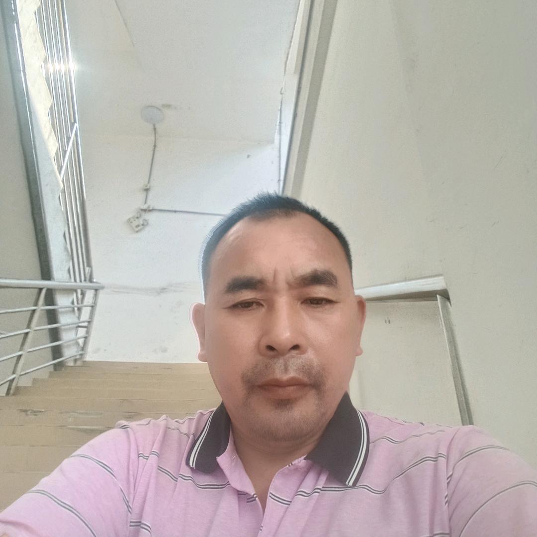 谭工专业钢管搭架英朗有限公司