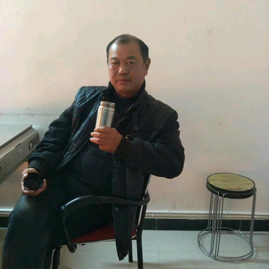 金樽对月