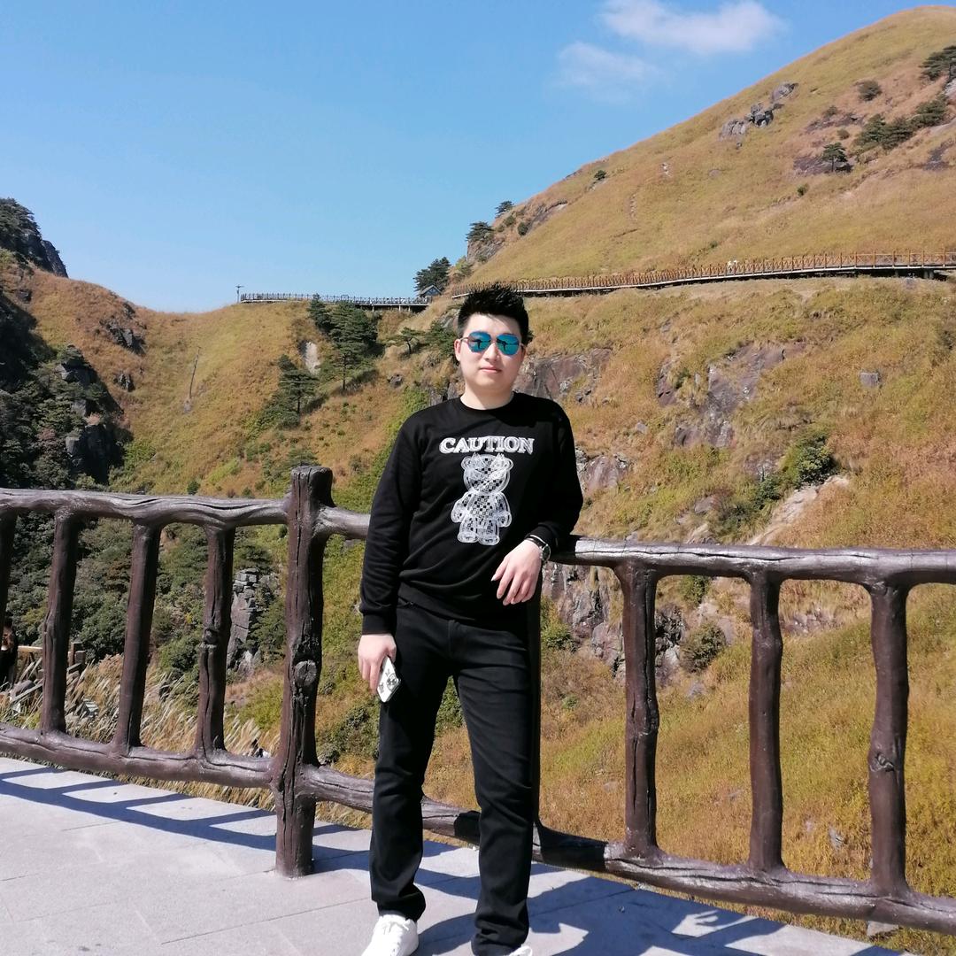 ，，风一样的男人