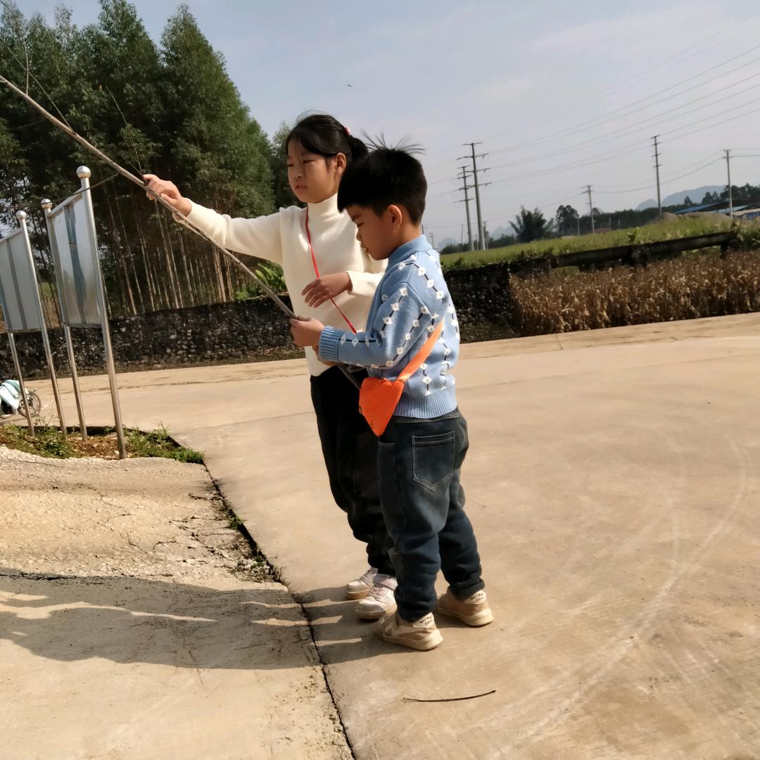 宜州怡睿润滑油轮胎店