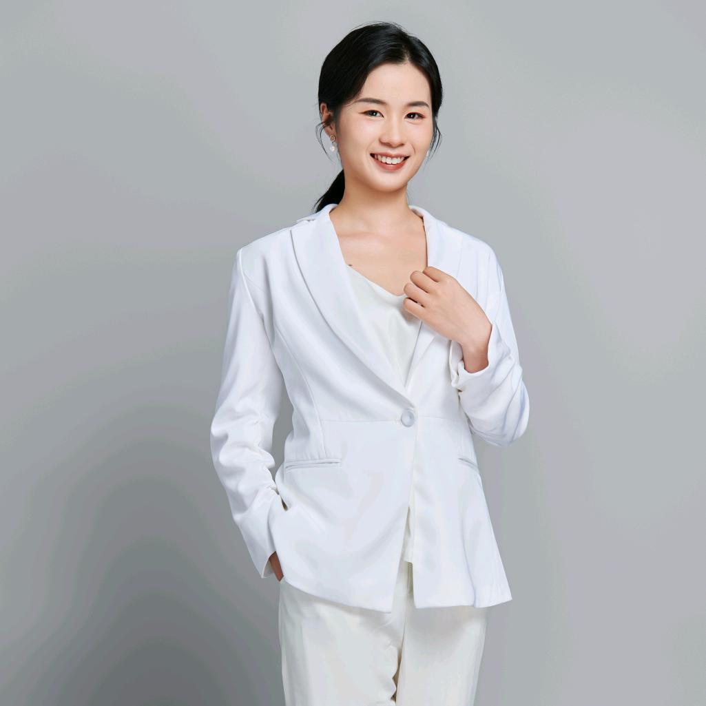 轻奢世家肌肤美学中心主理人-思思