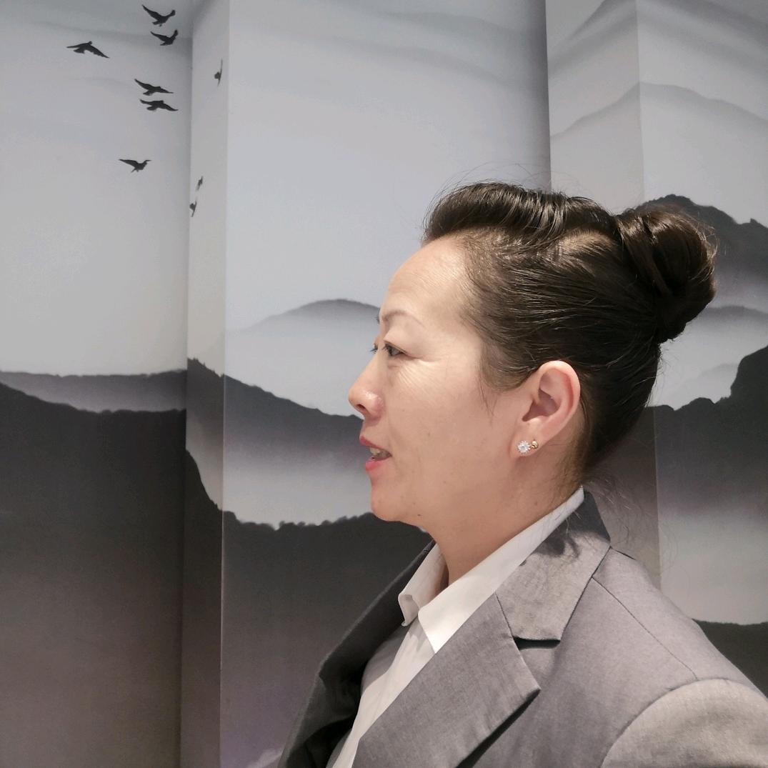 茱莉亚