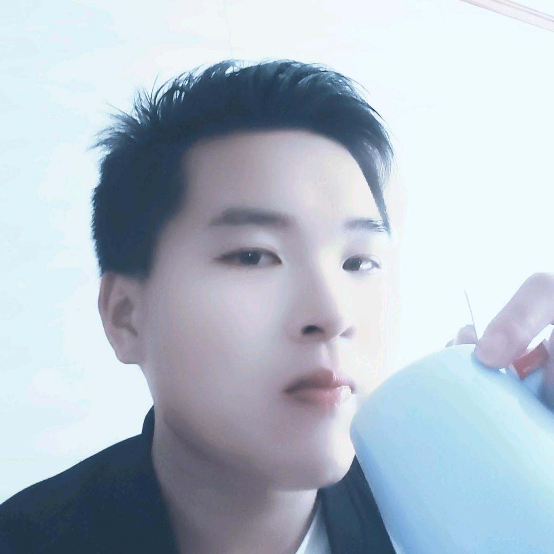ঐ᭄小劉᭪᭲同学࿐᪲（阳春鱼苗孵化场）