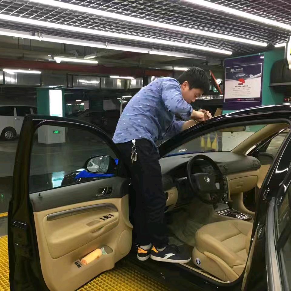 上饶明骏贴膜（小谢）