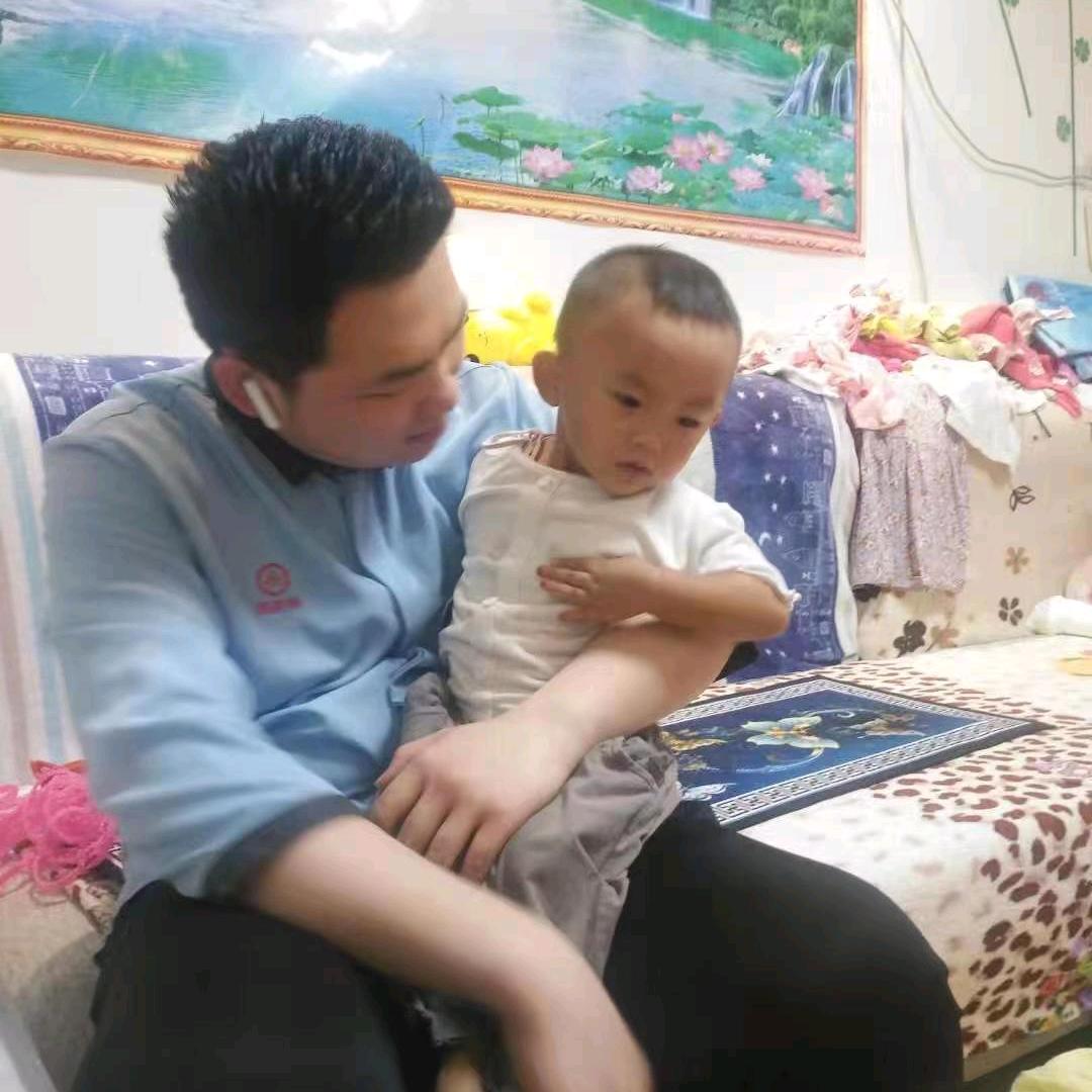 两个孩子的妈妈