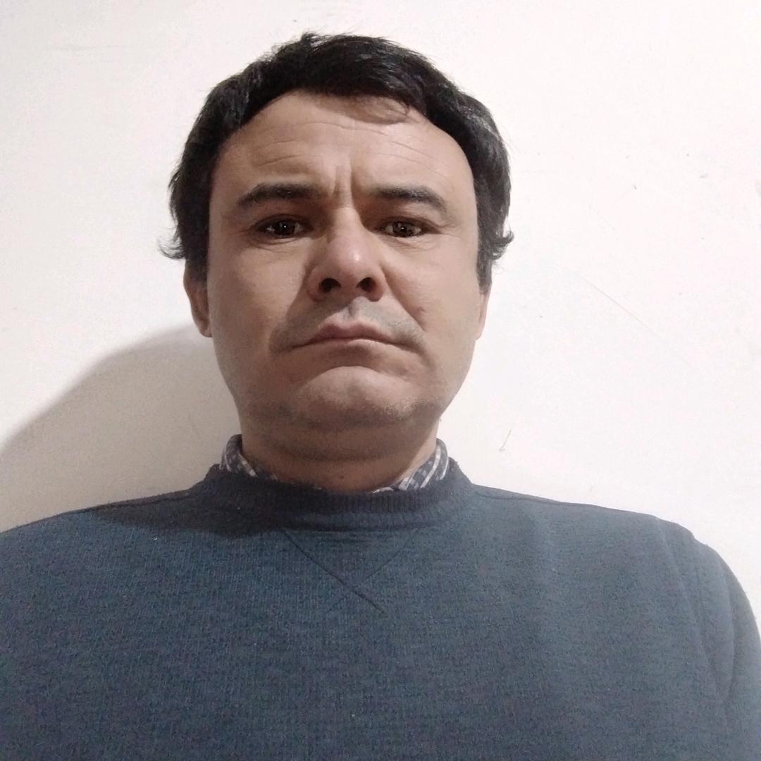 阿力木江