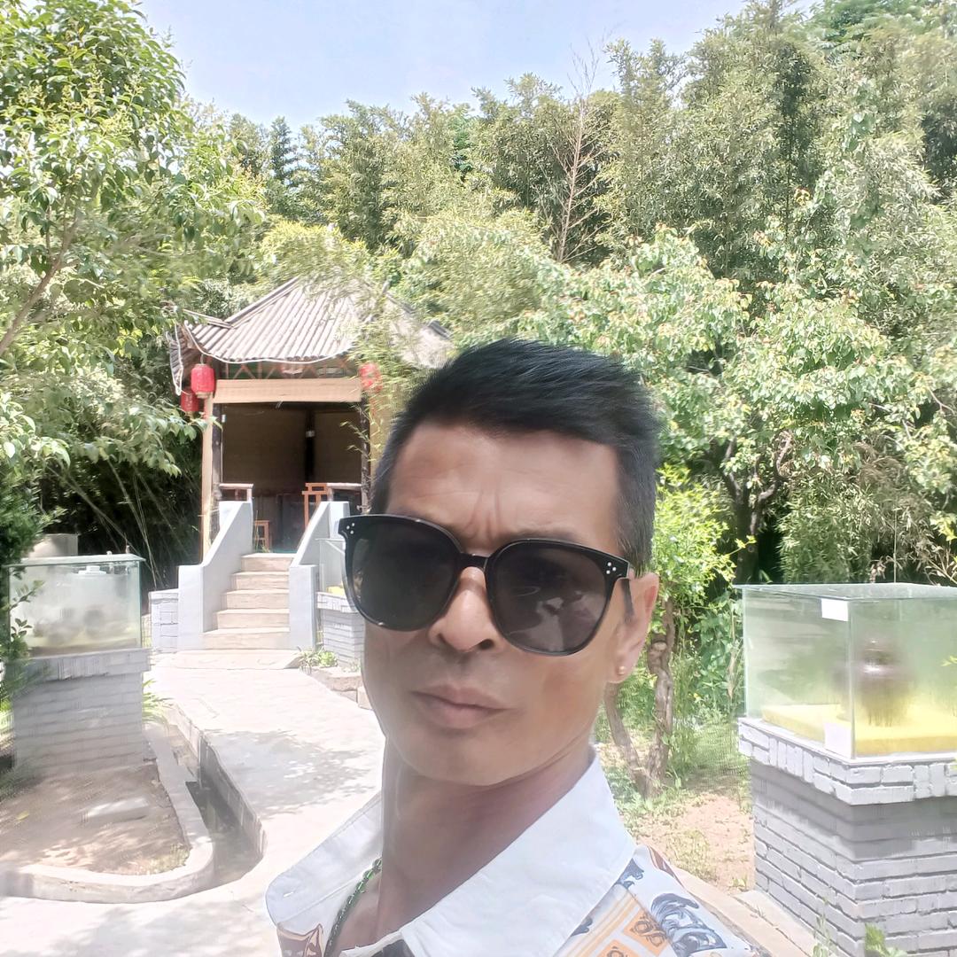 🐉龙游天下～～