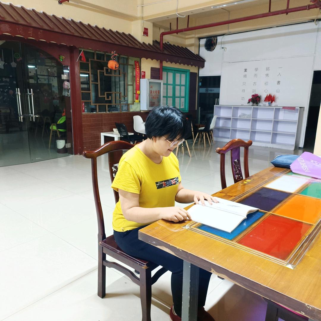 个旧琳珊综合好货店