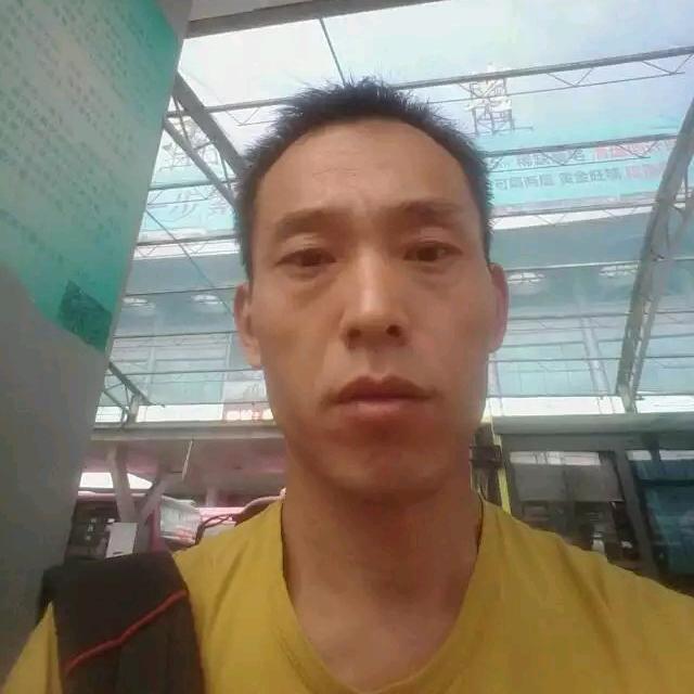 坚强.