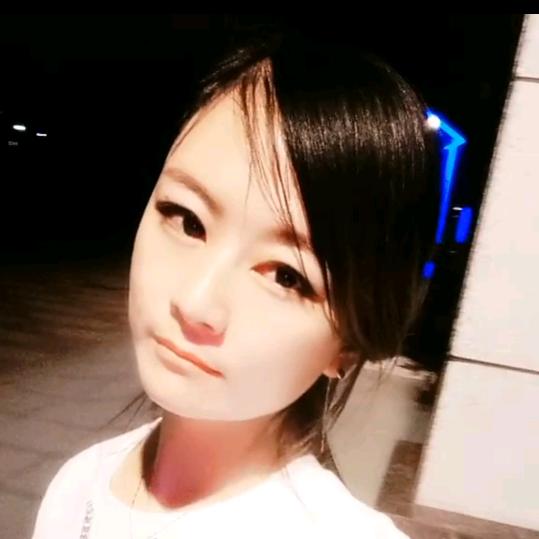偷看你一秒