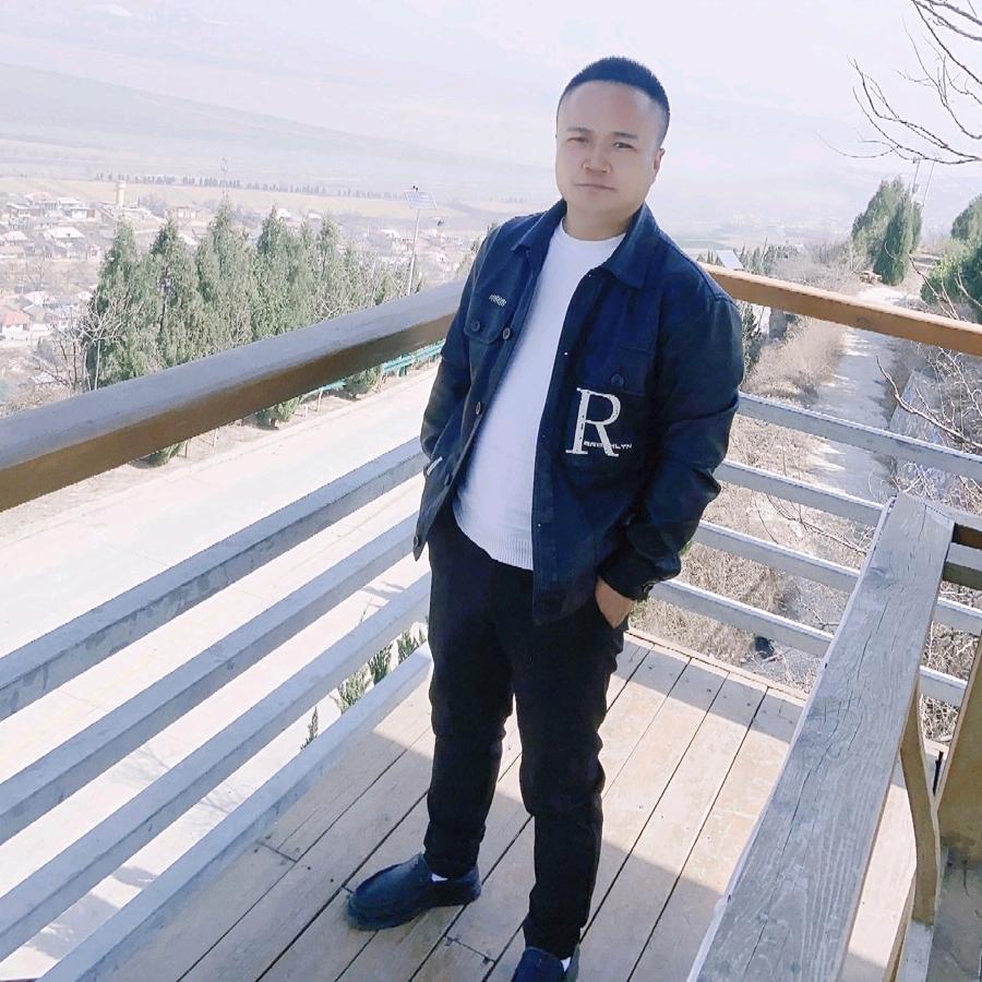 郭乔装饰外墙仿石漆