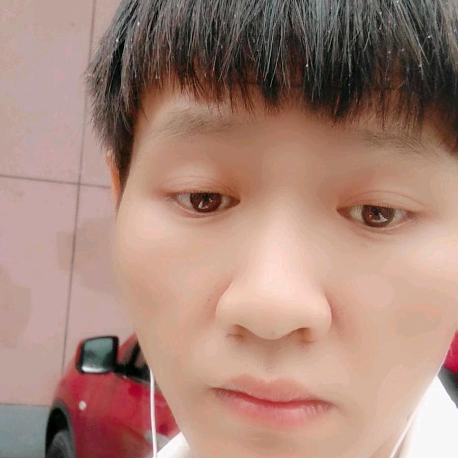 黄进