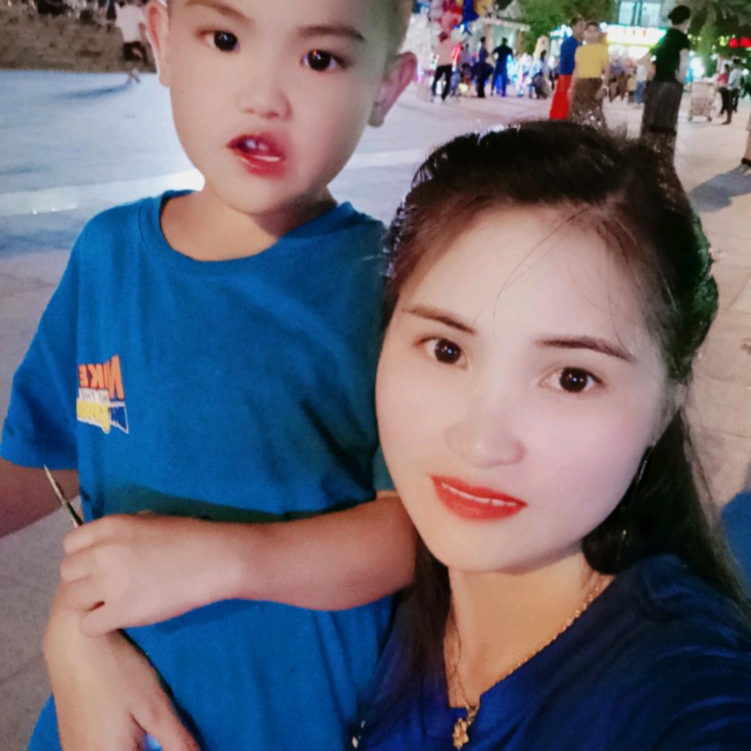傻傻的欣欣