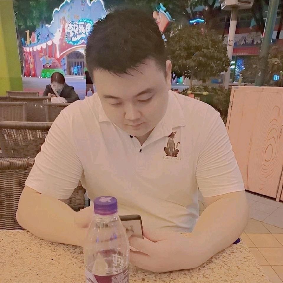 请叫我小杨