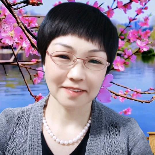 何姐爱手舞