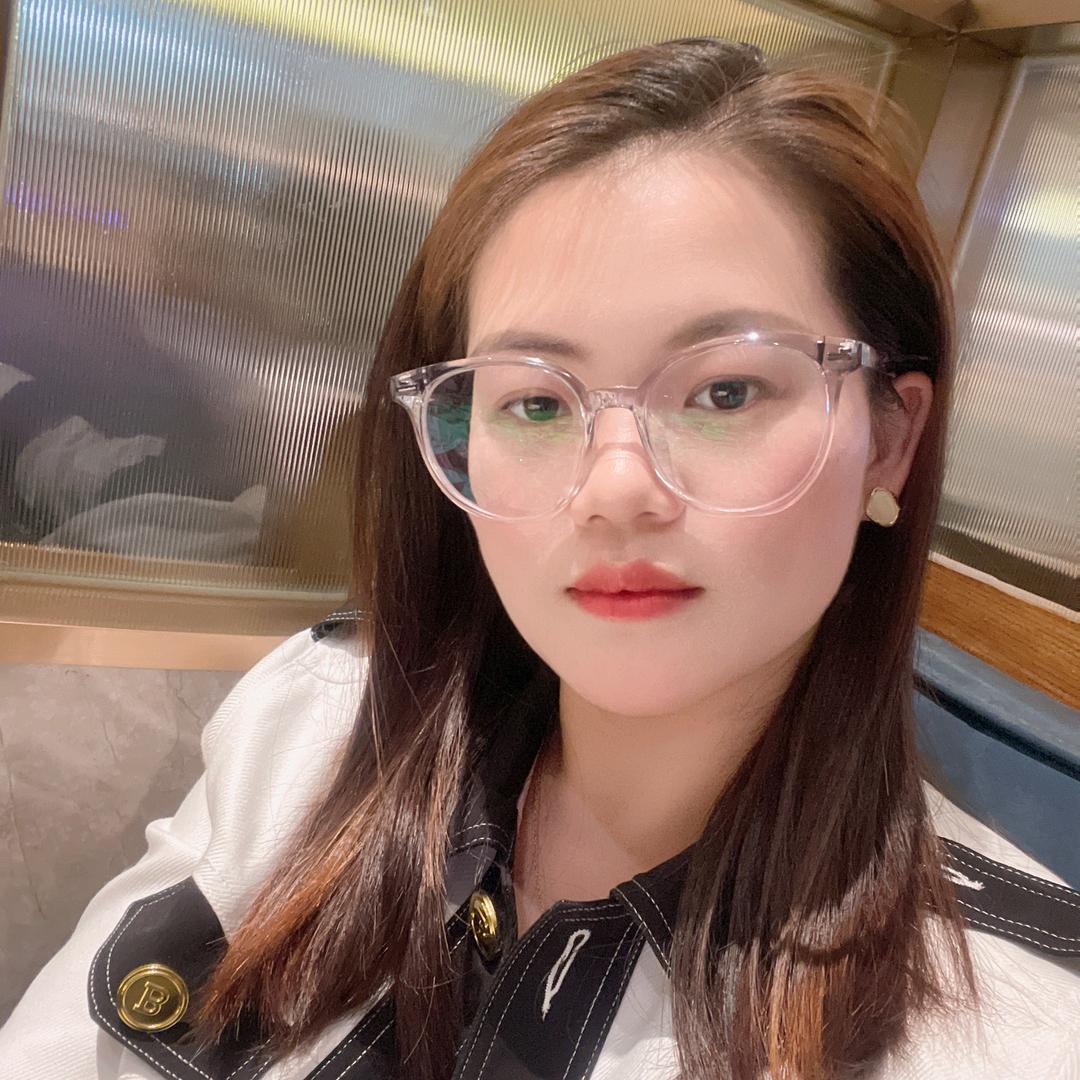 A国佳全息贴膜玻璃屏格栅透明屏厂家小覃