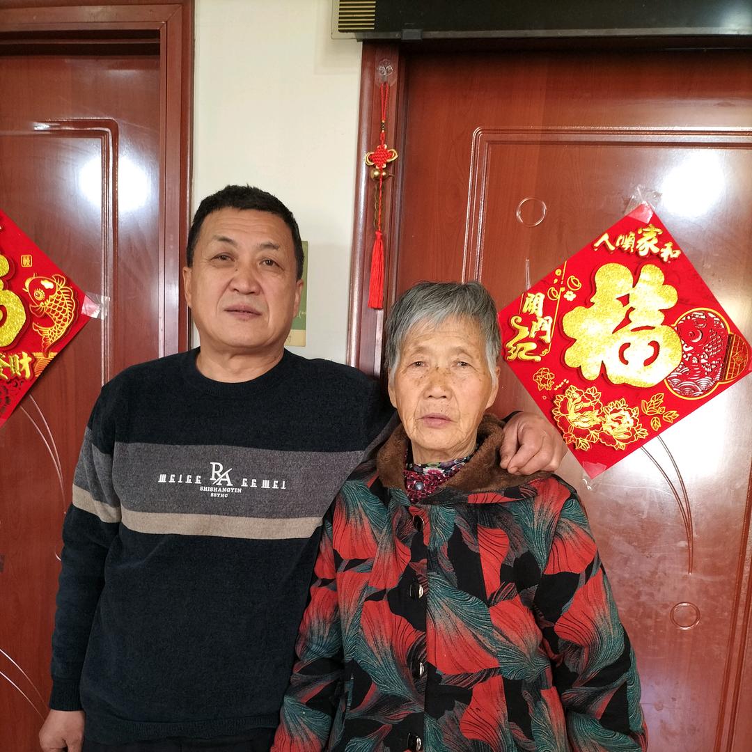 于万能与老娘