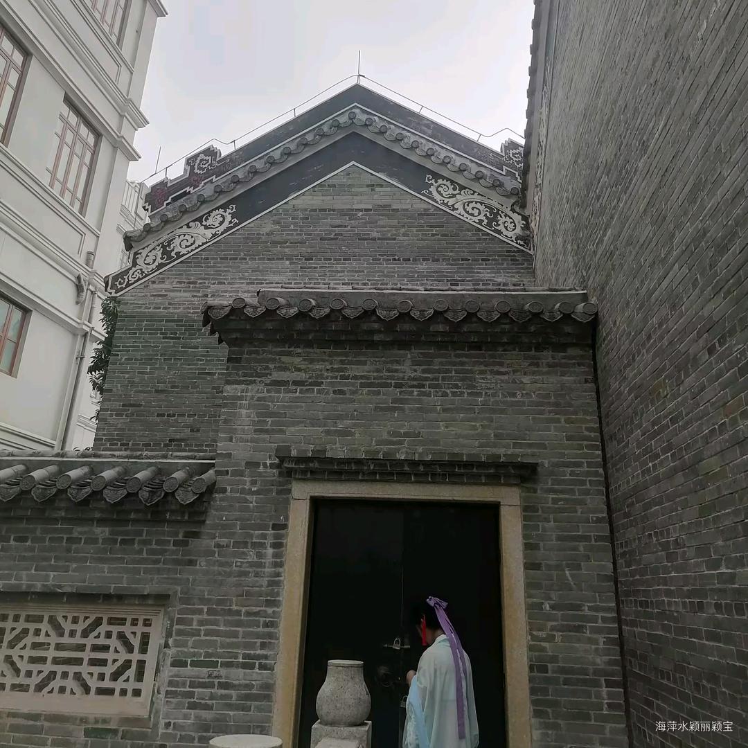 南宁百益上河城 彩霞      彩依