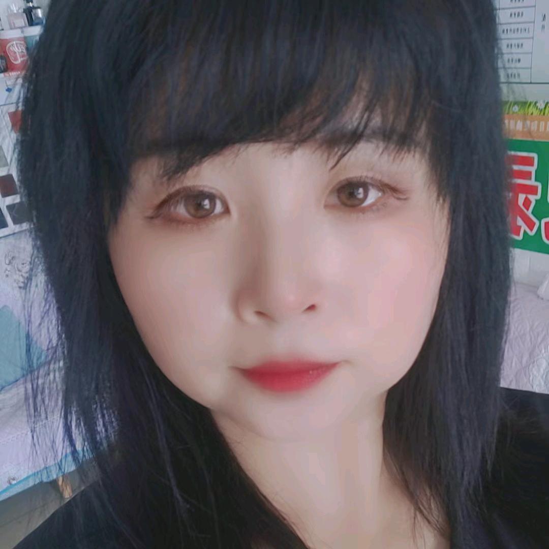 盼盼穿搭