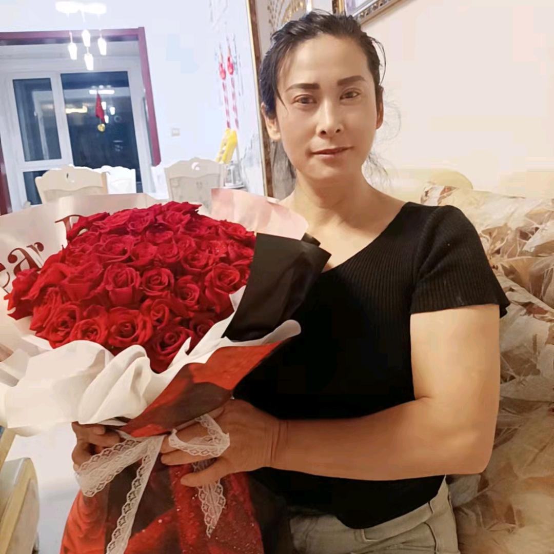 养猪妹晚上7点30开播（护肤）