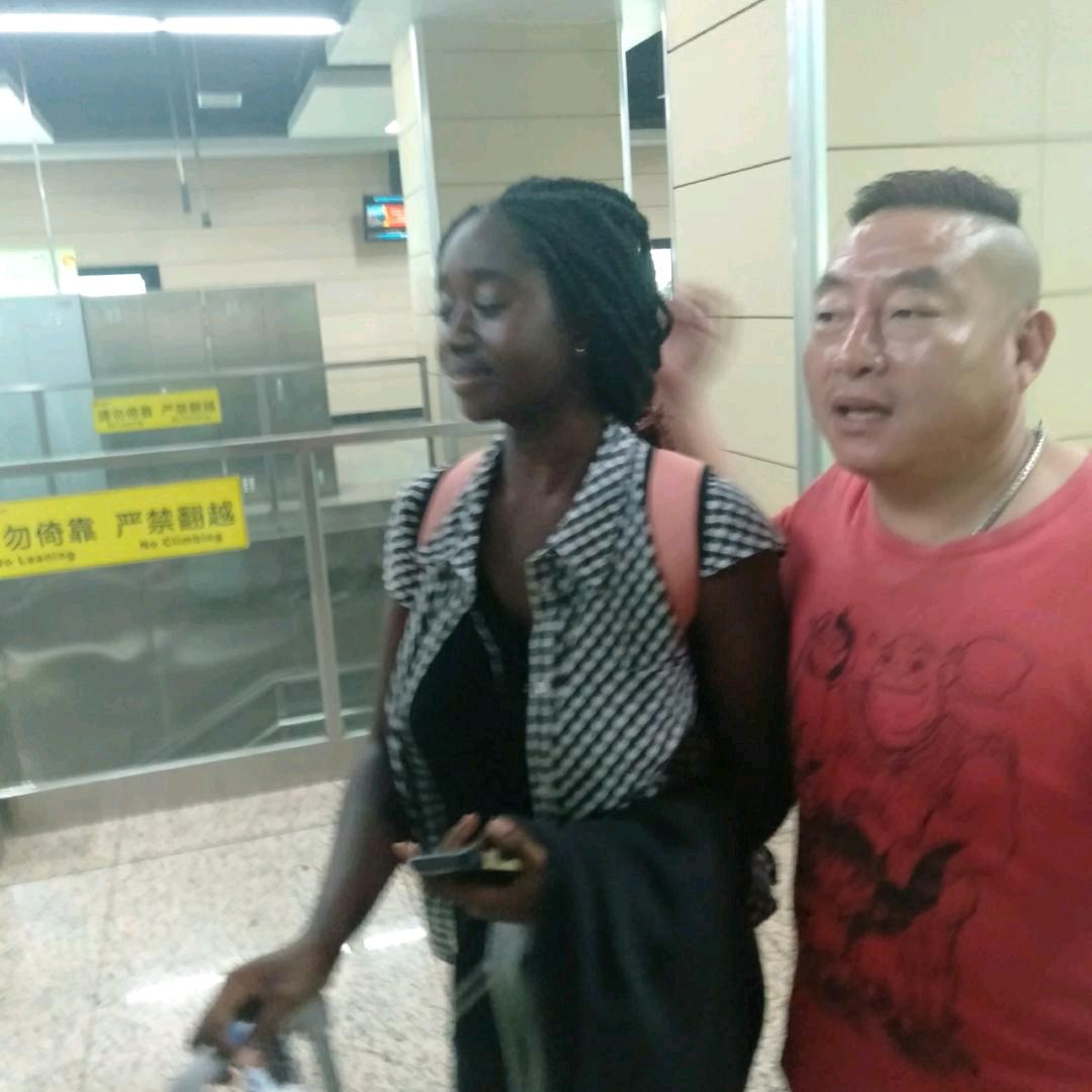 用户5497331695086陈