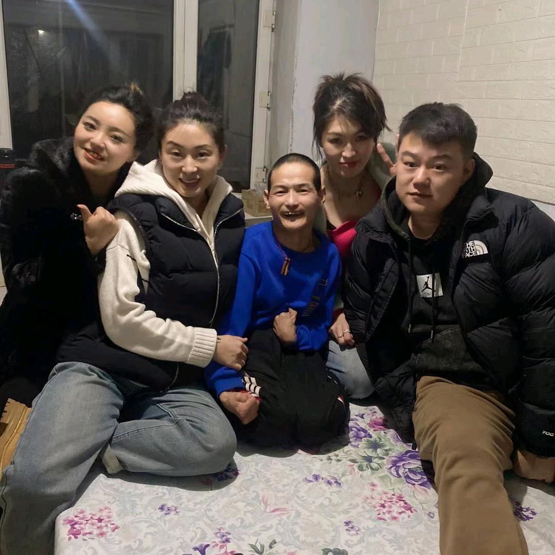 帅气小伙子835