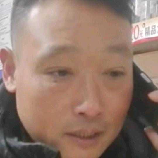 石头哥（憨实人）