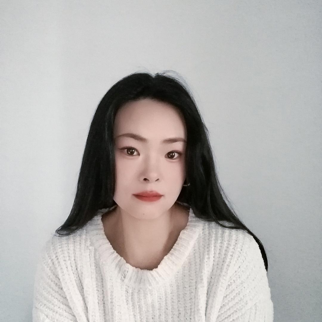 卧是一手商标文文