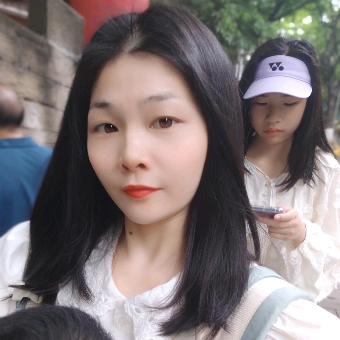 静静，机用户87726576559